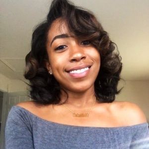 Meet your Posher, Robyn